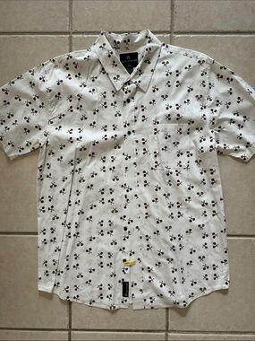 Shouthouse Short-Sleeve Button-Up Shirt- Maracas Pattern